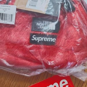 The north face faux fur waist bag